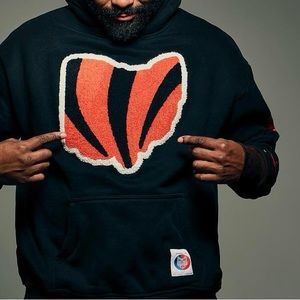 LAST ONE! JOE-BRRR-OH HOODIE BEST TAILGATING GEAR OUT THERE!!!CINCINNATI BENGALS